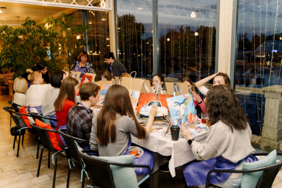 &Mcy;&acy;&scy;&tcy;&iecy;&rcy;-&kcy;&lcy;&acy;&scy;&scy; &Pcy;&icy;&shcy;&iecy;&mcy; &acy;&kcy;&rcy;&icy;&lcy;&ocy;&mcy; &scy; &icy;&scy;&pcy;&ocy;&lcy;&softcy;&zcy;&ocy;&vcy;&acy;&ncy;&icy;&iecy;&mcy; &mcy;&acy;&scy;&tcy;&icy;&khcy;&icy;&ncy;&acy;