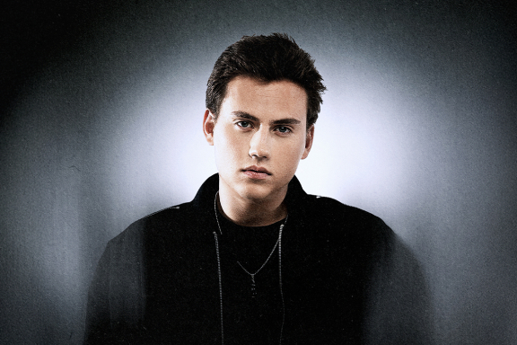 &Tcy;&rcy;&icy;&ncy;&acy;&dcy;&tscy;&acy;&tcy;&softcy; &kcy;&acy;&rcy;&acy;&tcy;